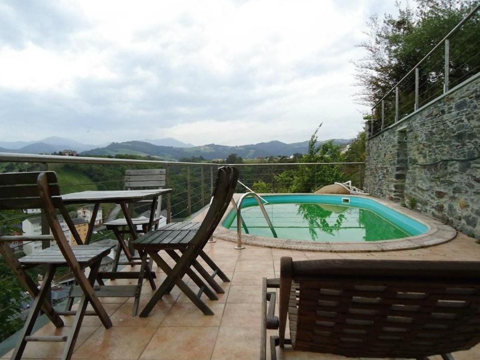 Casona El Gurugu Ξενοδοχείο Luarca Εξωτερικό φωτογραφία