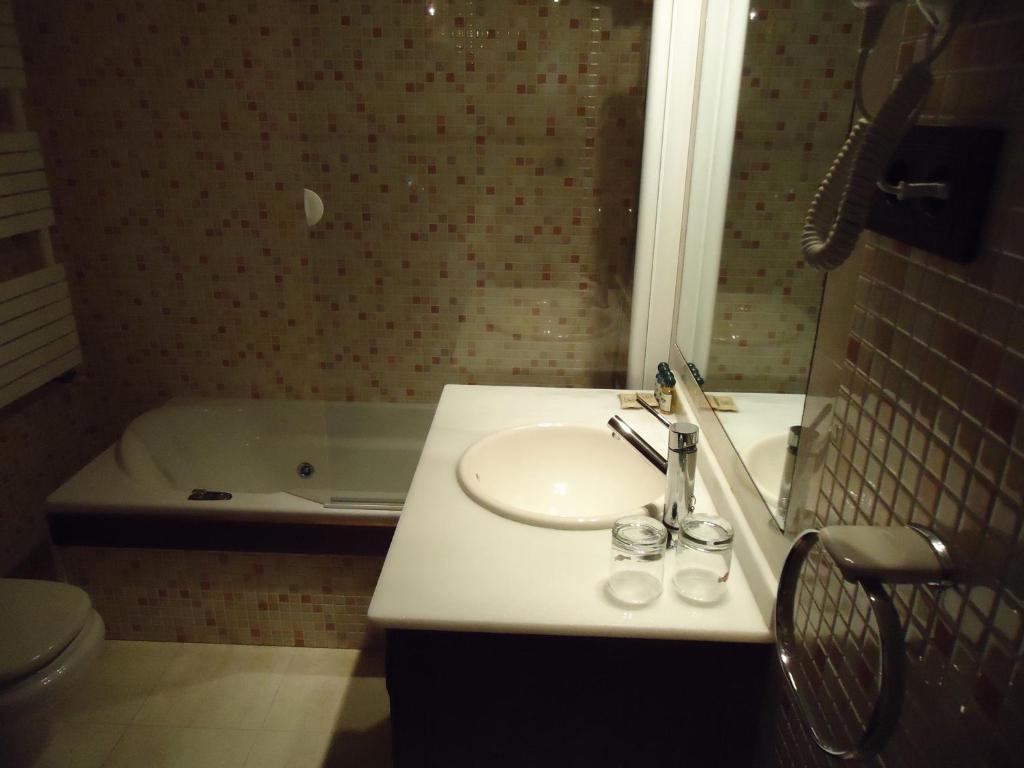 Casona El Gurugu Ξενοδοχείο Luarca Δωμάτιο φωτογραφία